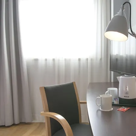 Otel Express Sant Cugat By Ihg Sant Cugat del Vallès