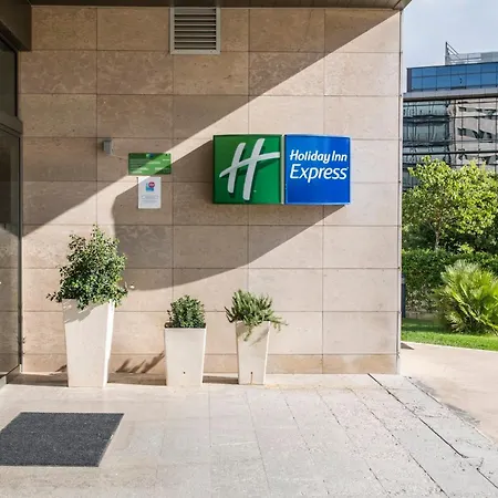 מלון Express Sant Cugat By Ihg סנט קוגאט דל ואייס
