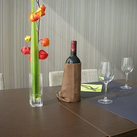 Express Sant Cugat By Ihg מלון סנט קוגאט דל ואייס