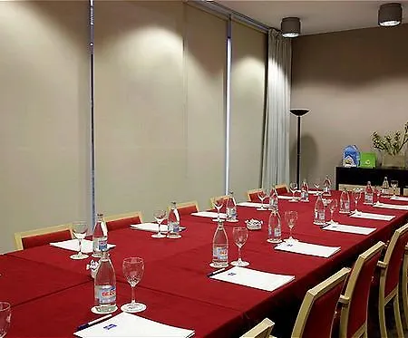 מלון Express Sant Cugat By Ihg